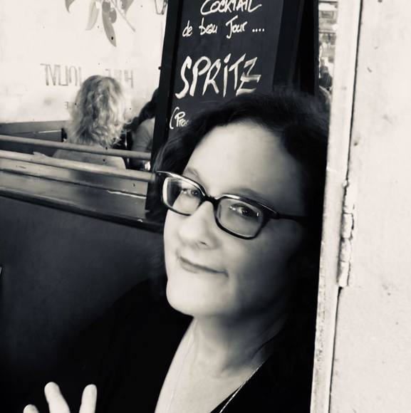 Meet your Posher, Kelly - Picture 1 of 1